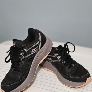 Saucony Big Girl's / Women's Black and Peach Sneakers